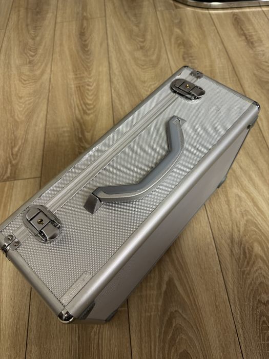 Куфар Leuchtturm за пари, монети, ценни вещи