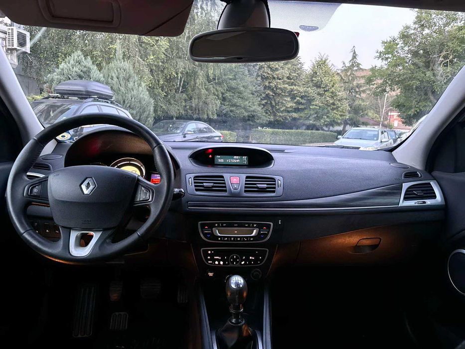 Renault  Megane III  1.5 dCI  нов внoс