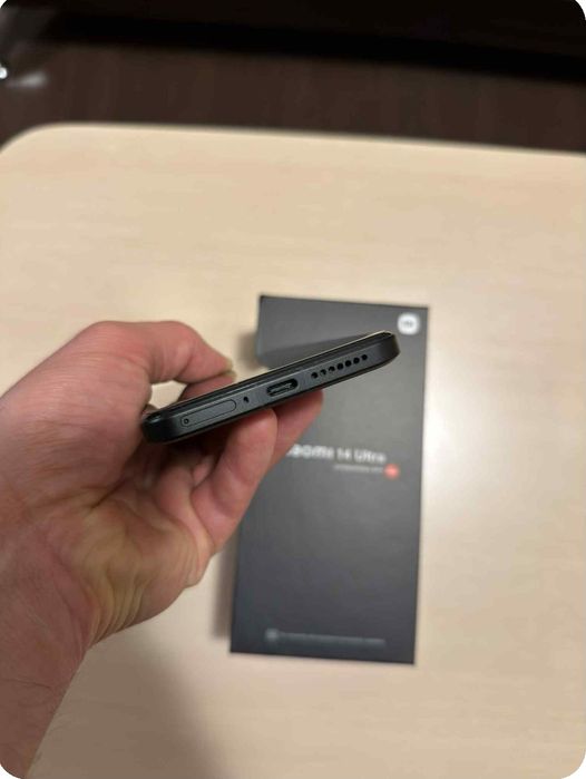 Xiaomi 14 Ultra гаранция документи кутия отличен 512GB 16 gb