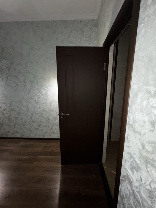 Двери(деревянные)