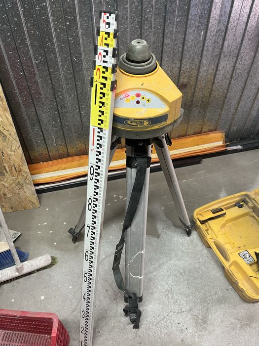 Laser Spectra Precision Laser HV201.