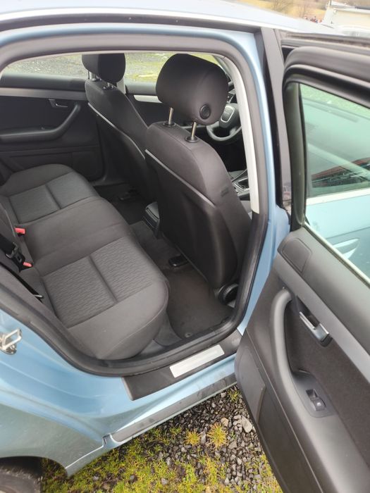 Audi A4 berlina 1.6 benzina aspirat An fabricatie 2008 174000 km stare foarte buna