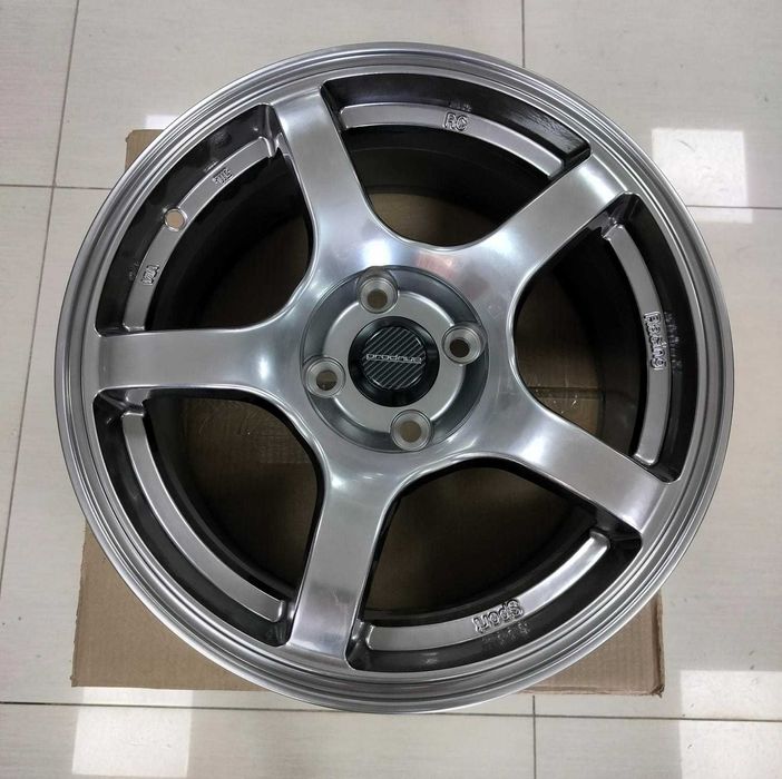 Новые авто диски R15 Rays
