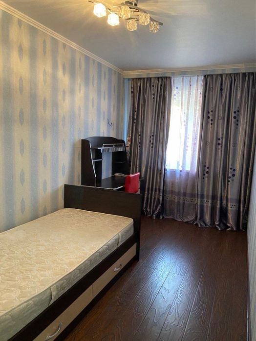 Продается своя 3-х комнатная квартира в Янгихаетском районе.