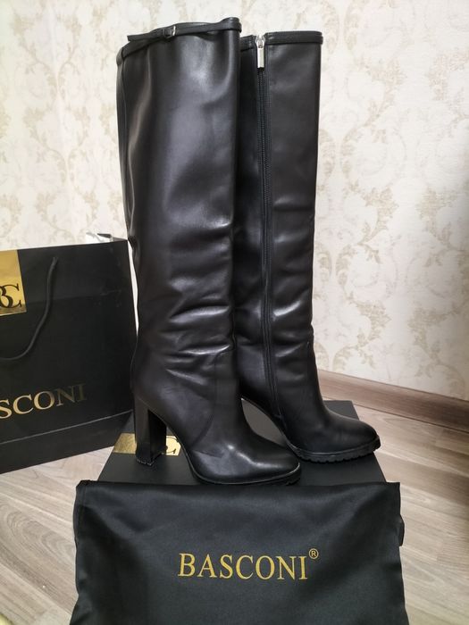 Продам зимний обувь