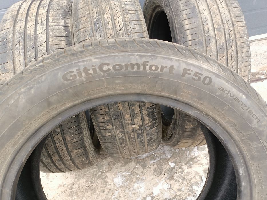 Продам 4шт шины почти новый
