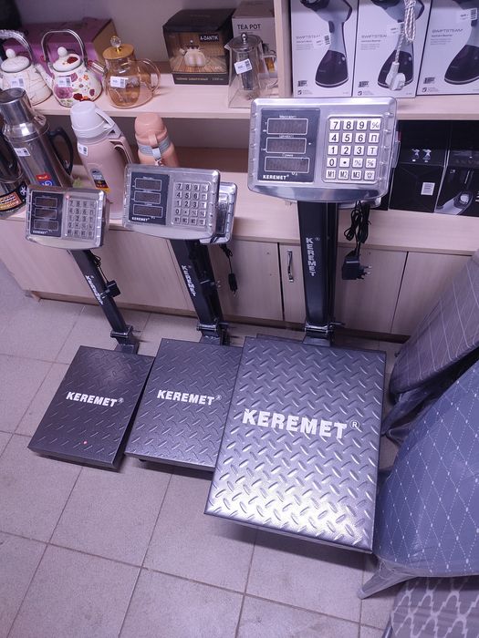 Весы напольные. Торговые