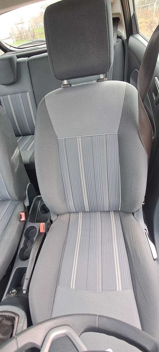 FORD FIESTA 1.2I 60 К.С   160 000 КМ