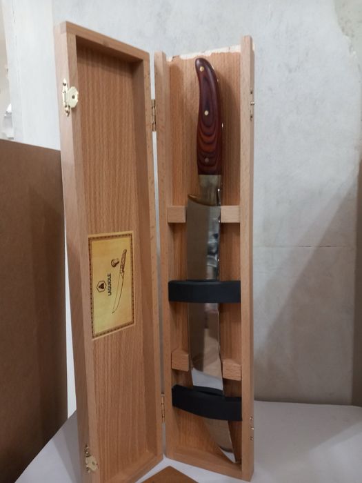 Нож за отваряне на шампанско Laguiole