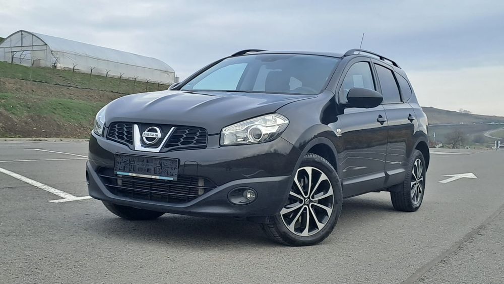 Nissan Qashqai+2