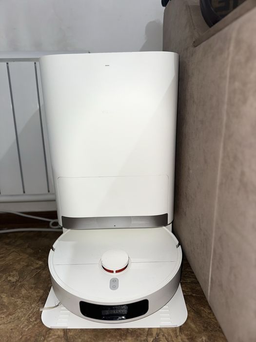 Робот-пылесос Xiaomi Robot Vacuum X20+ BHR8124EU белый