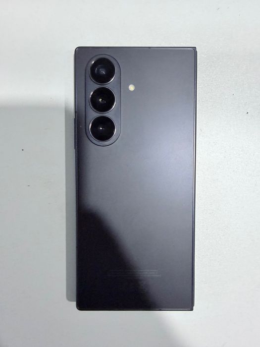 Продается galaxy z fold 7