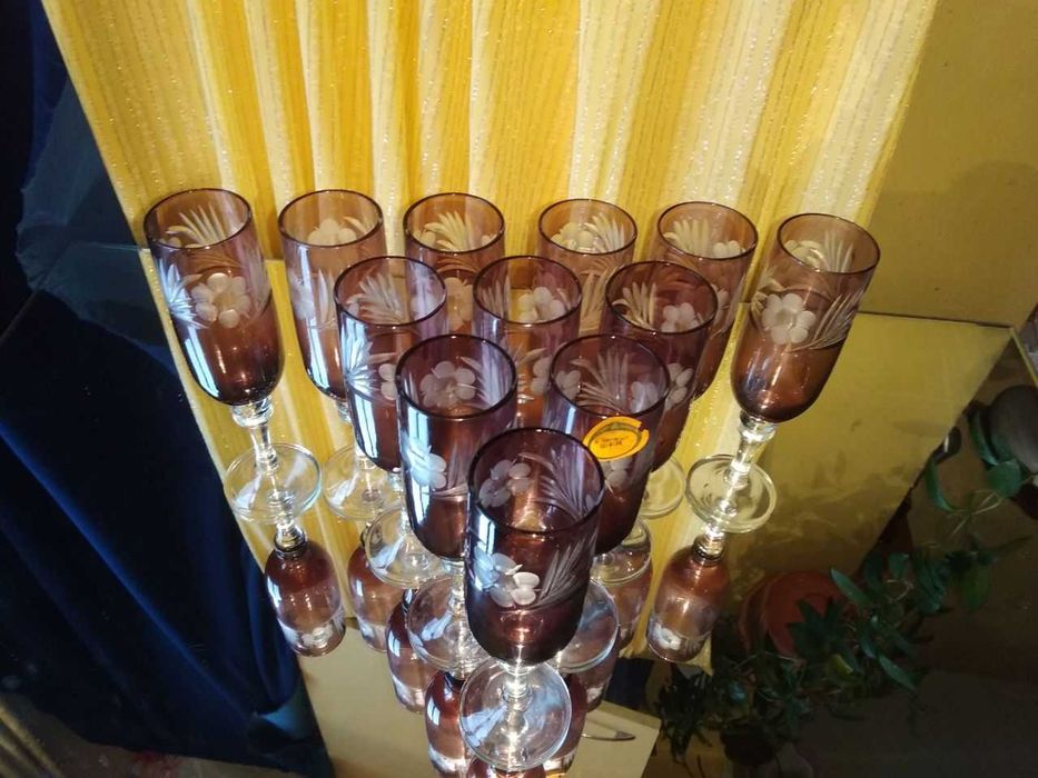 Марганцевые фужеры 20 см Чехословакия 12 шт.