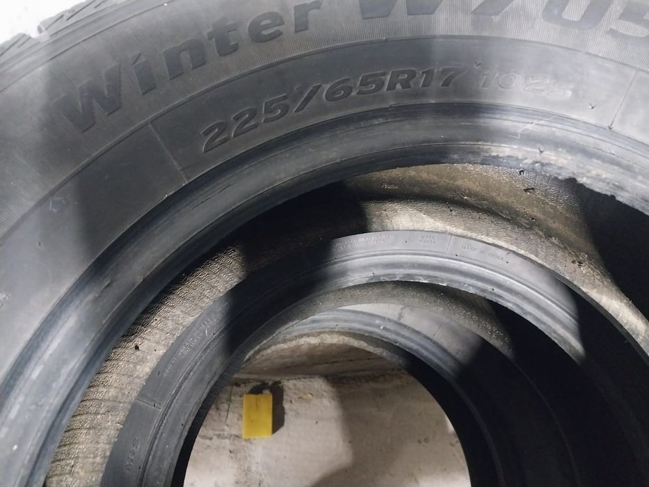 Продам зимние шины