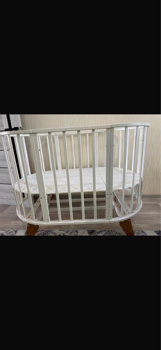 Продам кроватку детскую