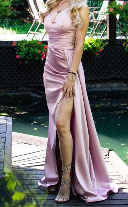 rochie eleganta facuta pe comanda