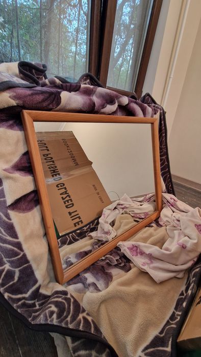 Зеркало настенное тяжелое