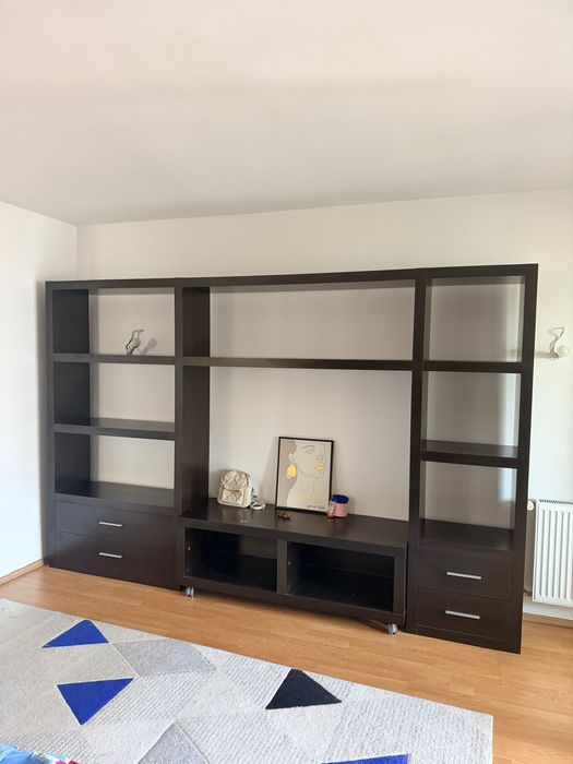 Vand mobila bucatarie si living