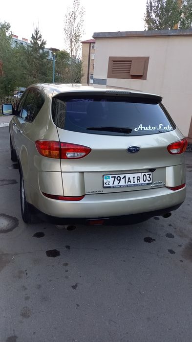 Субару Трибека 3.0л
