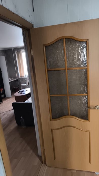 Продам 5 дверей.