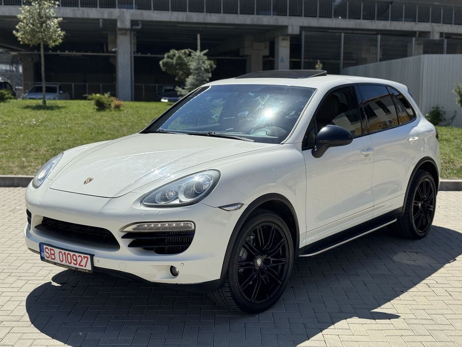 Porsche Cayenne 3.0d - Interior Turbo - Jante 21 - Garantie 12 LUNI ! RAR Efectuat