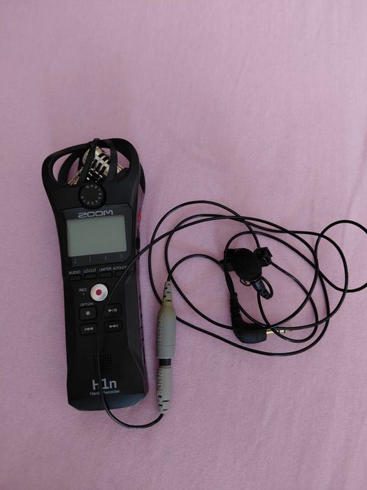 Recoder Zoom H1 cu Microfon Rodeo