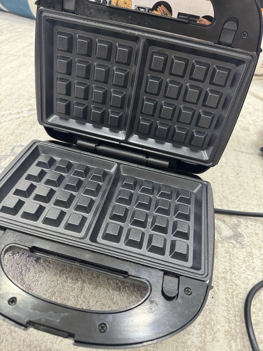 Вафельница С Насадками