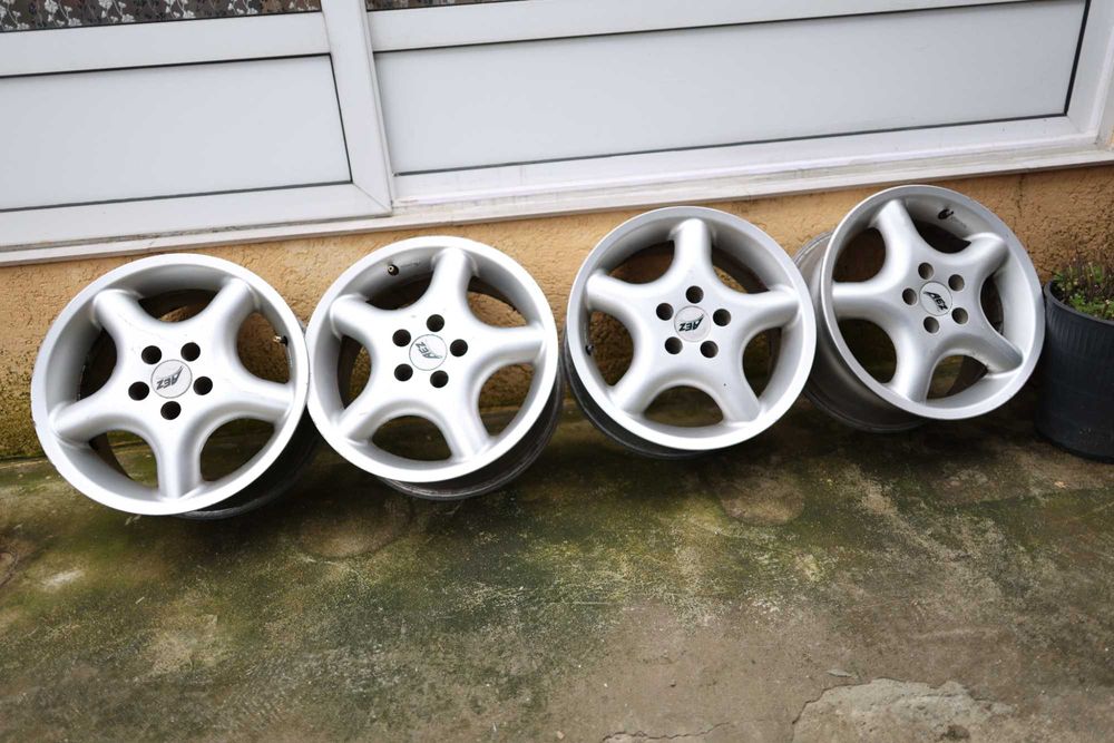 к-т 4бр лети джанти 15" за VW Golf 4