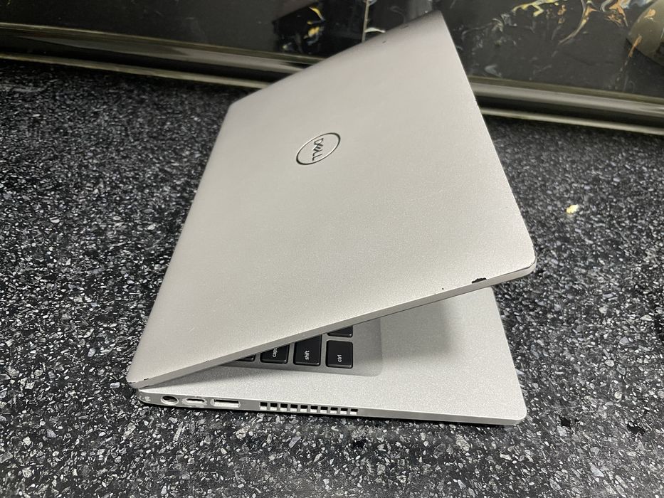 DELL Latitude 5411