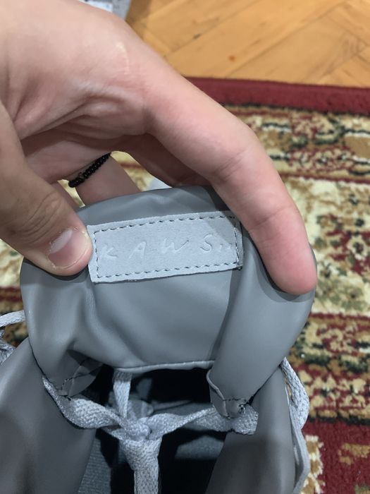 Air jordan 4 retro kaws СРОЧНО НЕ Б/У