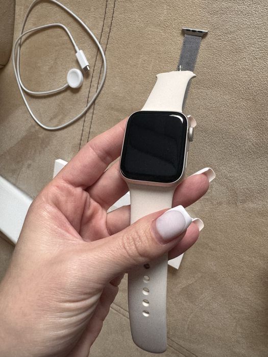 Apple Watch SE (GEN 2) 2024