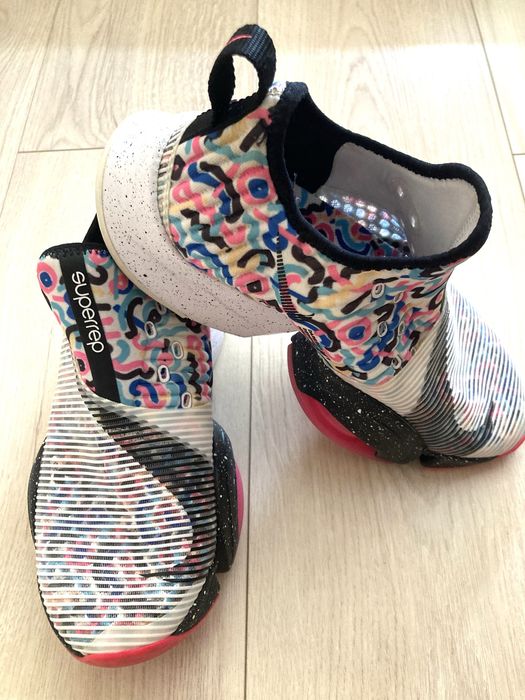 Sneakers originali Nike, Adidas, Steve Madden- tip soseta- femei