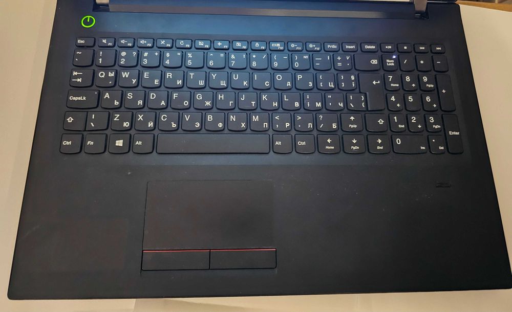 Lenovo V510 15.6" Full HD / i3 7100U 2x2.40 Ghz / 8GB RAM / 256GB SSD / 8ч. Батерия + зарядно