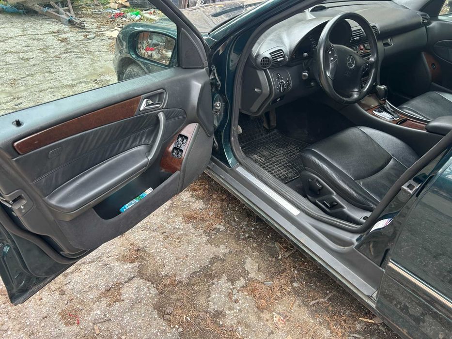 НА ЧАСТИ Mercedes C220 CDI 143 auto Мерцедес Ц220 автоматик кожа
