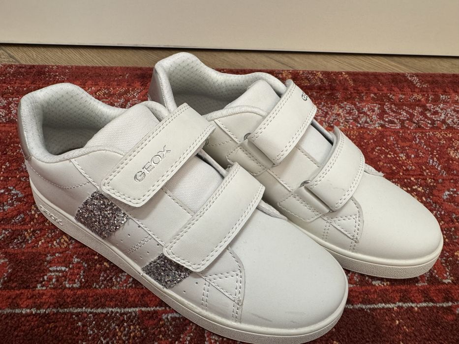 Продам кеды geox