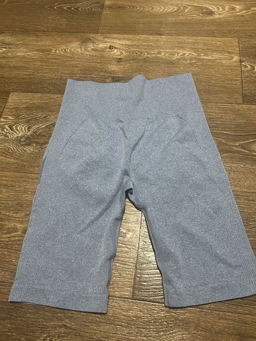 Продам фитнес лосины