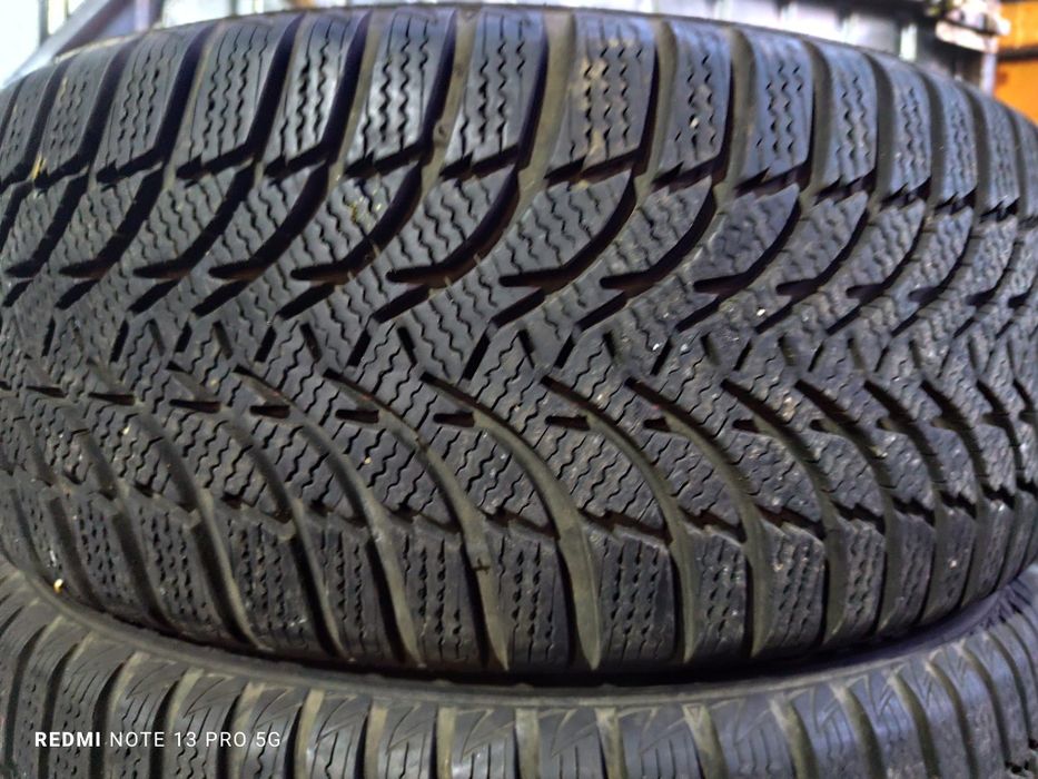 Anvelope 215 50 r17 iarna  Kumho