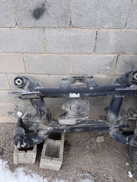 Балка редуктор х5 BMW