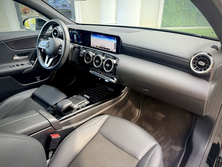 MERCEDES-BENZ A-Class 2022 — imagine 5