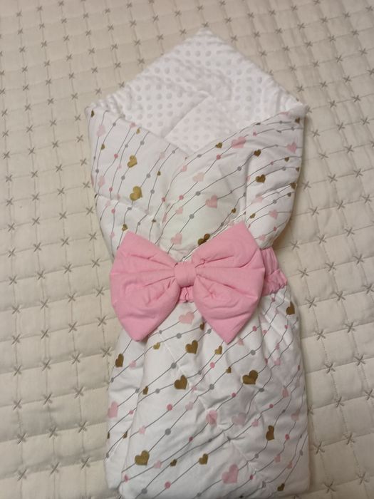 Порт бебе за изписване.