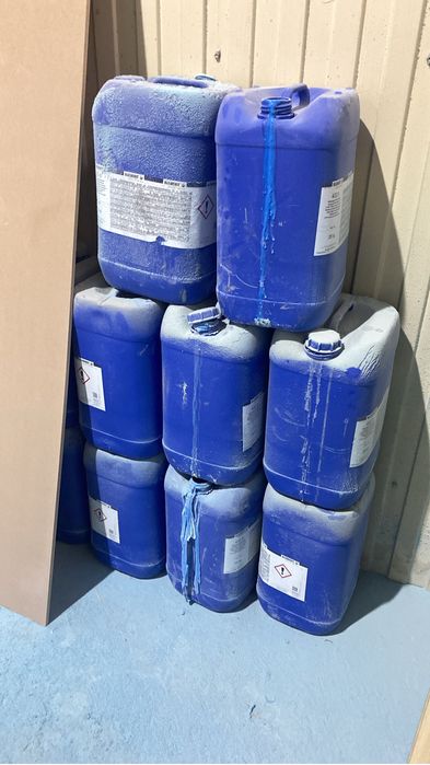 Канистры ведра продам