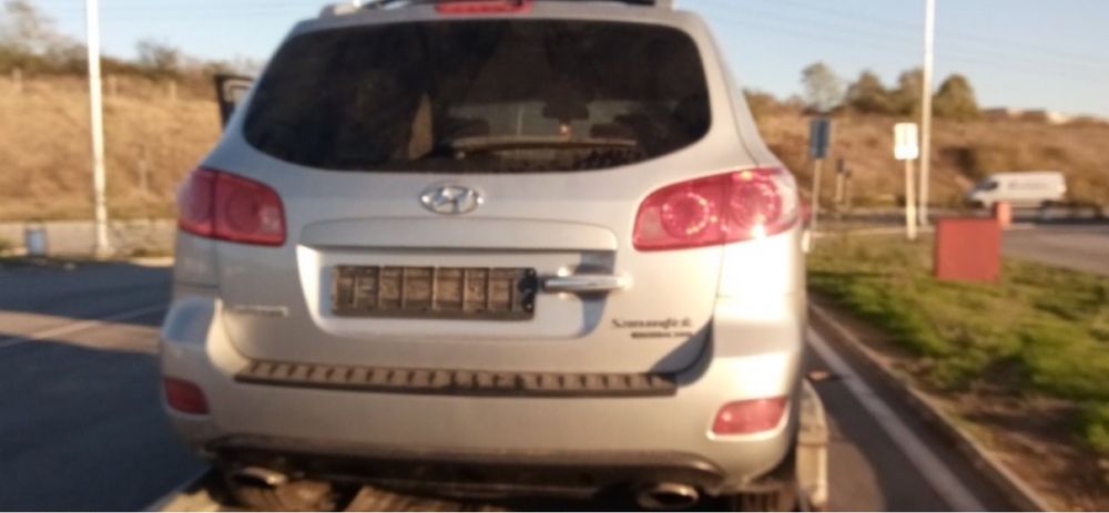 Продава се само на части Hyundai Santa Fe 2.2 crdi