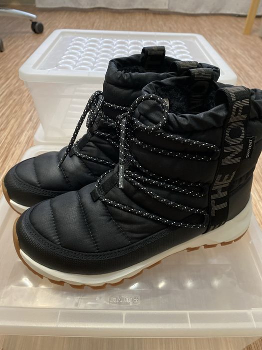 Зимняя обувь The north face б/у