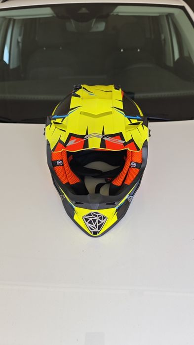 Кросова каска LS2 FAST