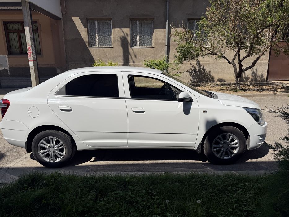 Chevrolet Cobalt 2022 — 3
