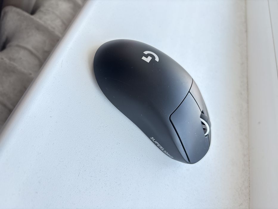 Мышь Logitech Pro X Superlight черный