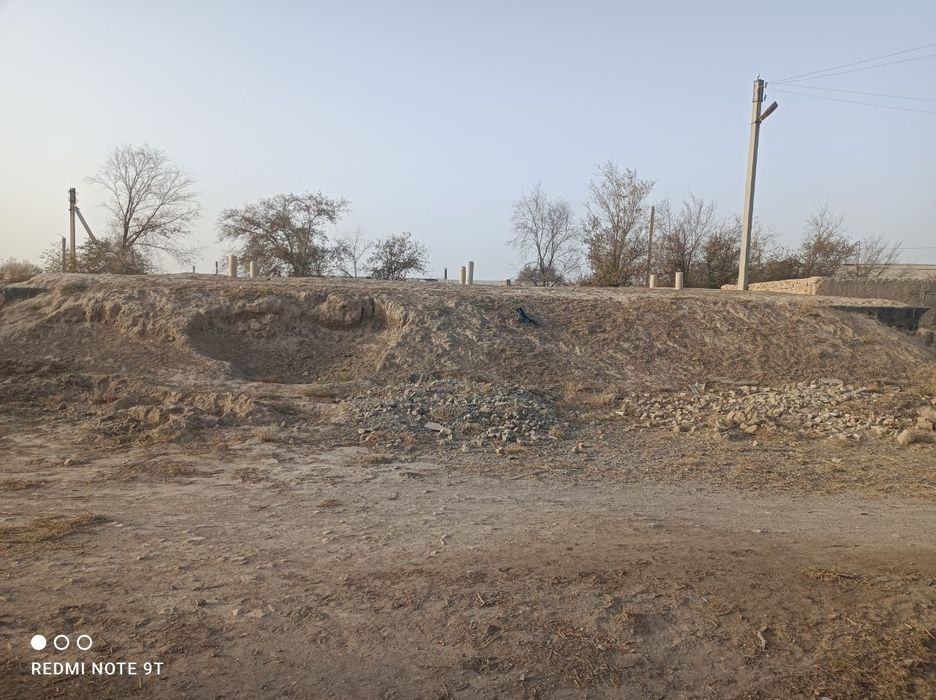 Yer uchastkasi (no turar)