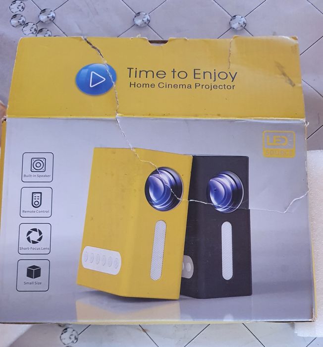 Мини пройктор эждимай полный коплект