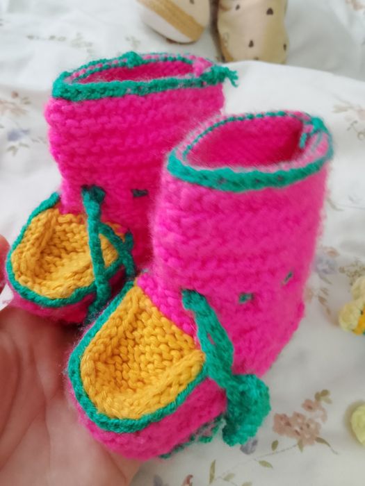 Прадм вещи на девочку от 1 месяца до 5 месяцев.