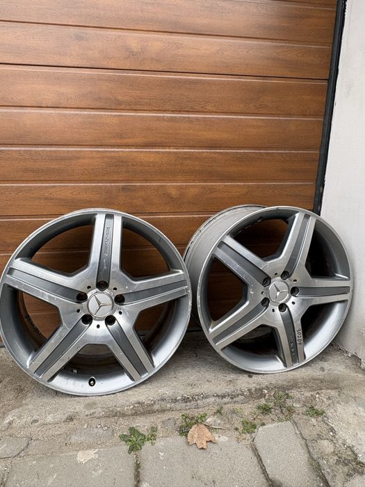 Продавам 2 бр. оригинални джанти Mercedes-Benz AMG